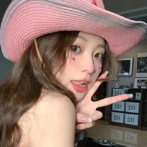 美人与流血事件 海报